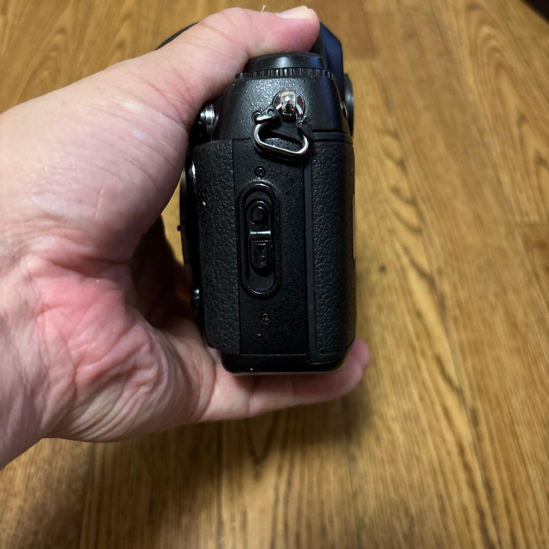 フィルムカメラ nikon F100 body