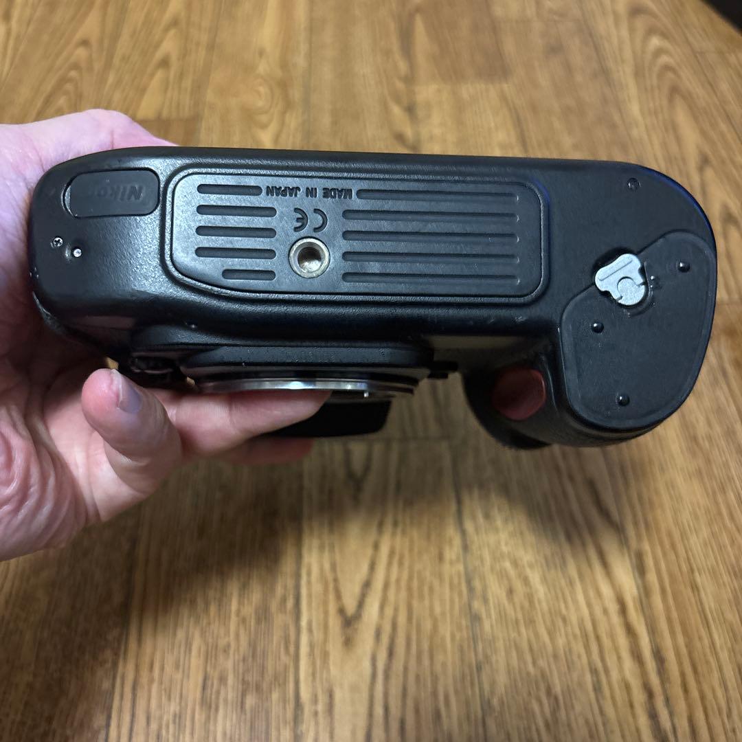 フィルムカメラ nikon F100 body