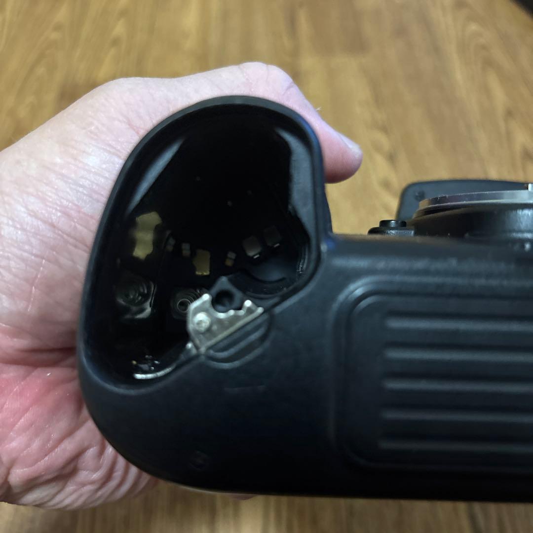 フィルムカメラ nikon F100 body