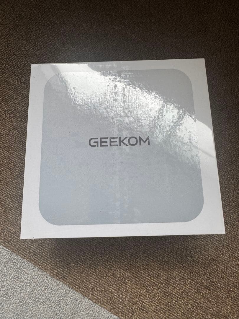 GEEKOM A8 ミニPC Ryzen 9 8945HS 32GB/1TB