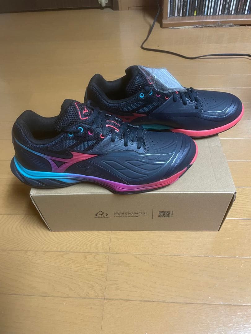 ミズノ　wavefang2fit 新品　２７cm