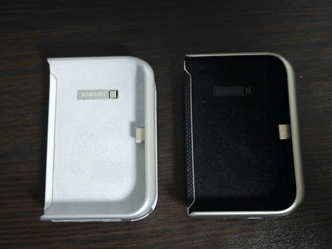 Xiaomi 14 Ultra グローバル版(512G/白) キット黒、白付属