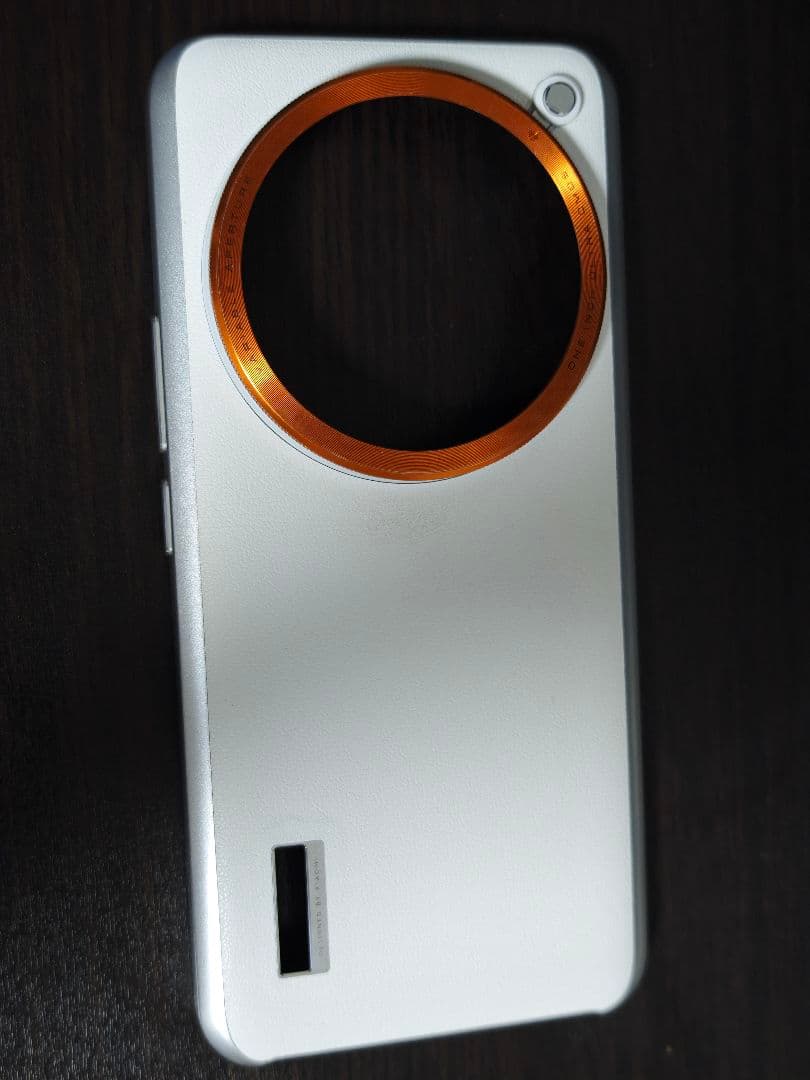 Xiaomi 14 Ultra グローバル版(512G/白) キット黒、白付属