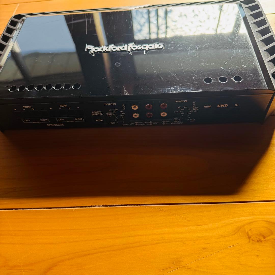 Rockford Fosgate T600-4 アンプ