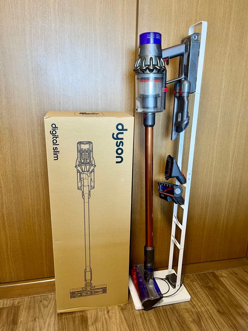 Dyson V10 Fluffy 本体 スタンド付き