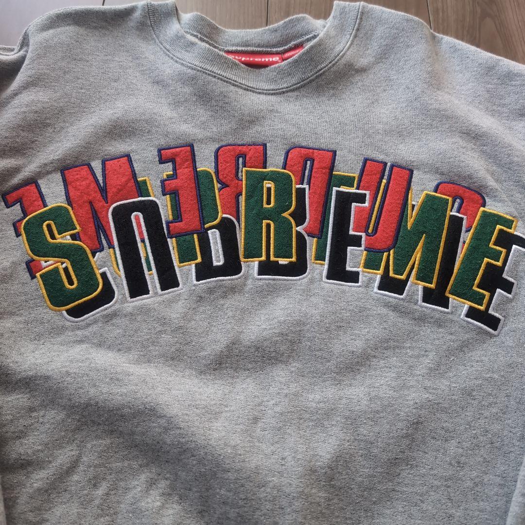 Supreme グレー ロゴプリント トレーナー