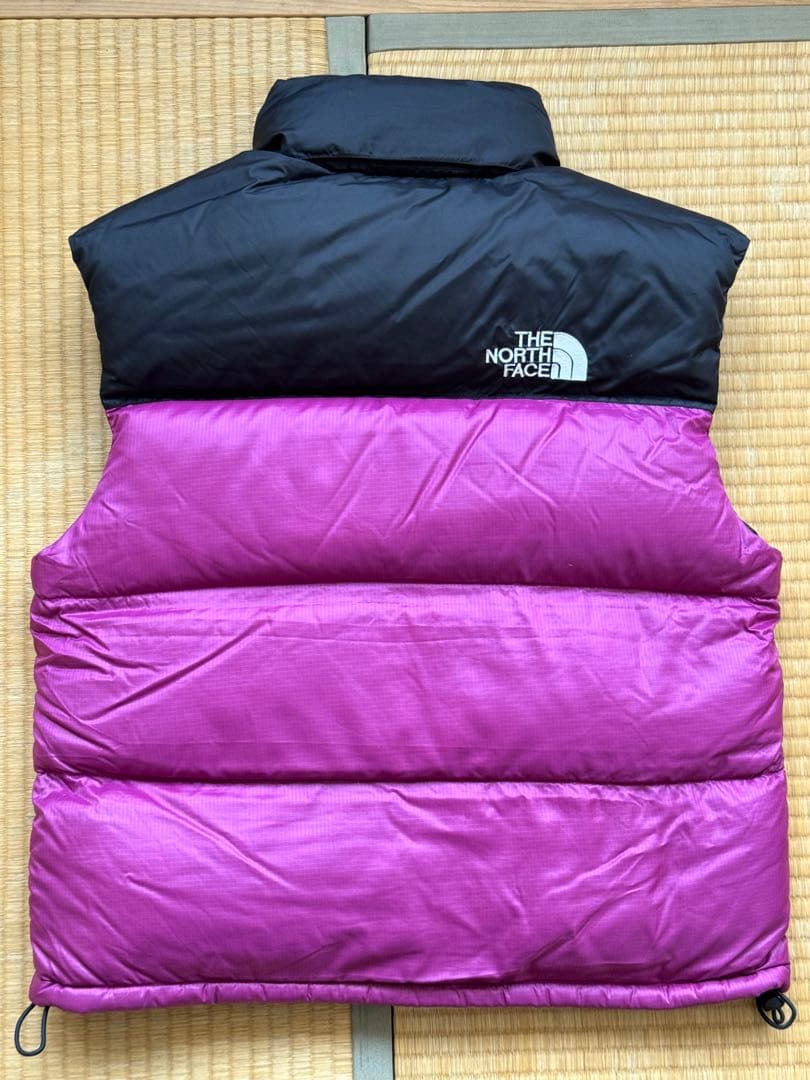 u*c様 THE NORTH FACE ダウンベスト 黒・紫