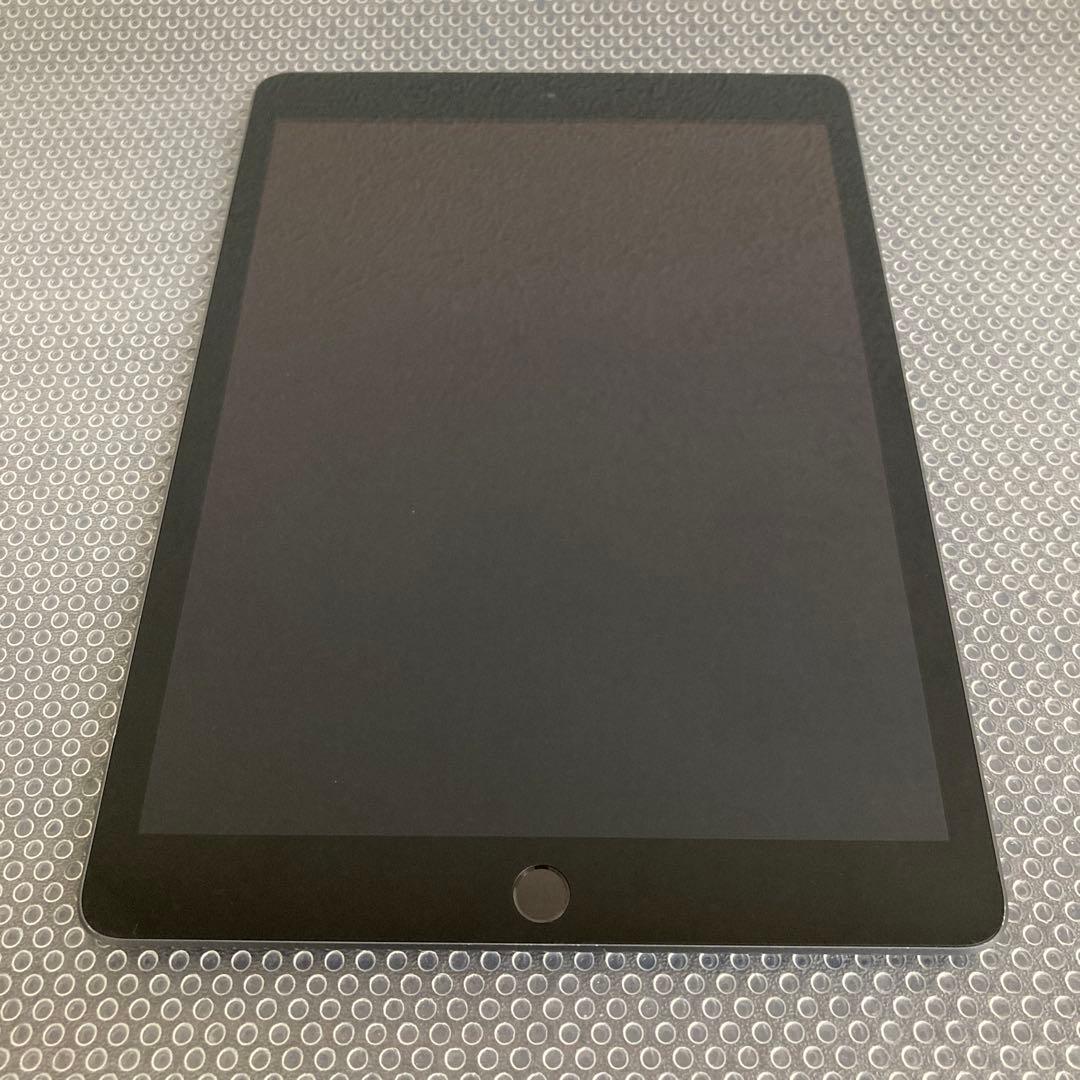 3658【早い者勝ち】iPad8 第8世代 32GB SIMフリー☆