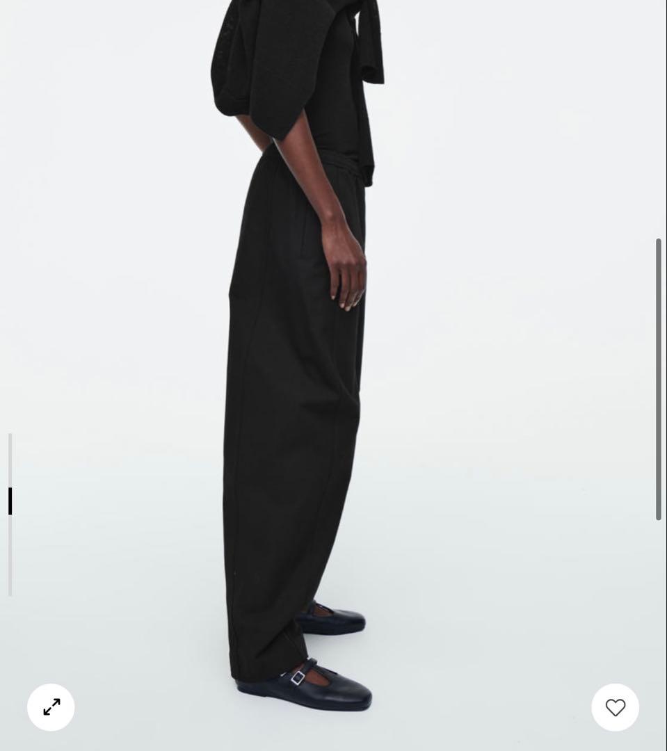 新品未使用完売品【COS】BARREL-LEG COTTON TROUSERS