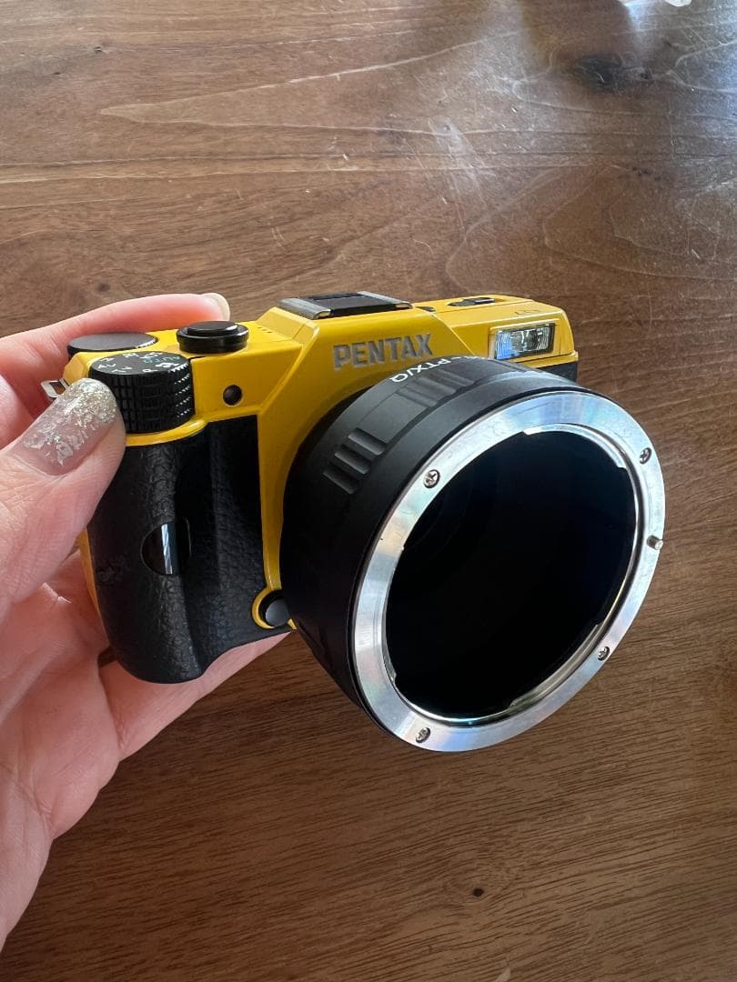 PENTAX ミラーレス一眼 Q7 & レンズマウントアダプタ