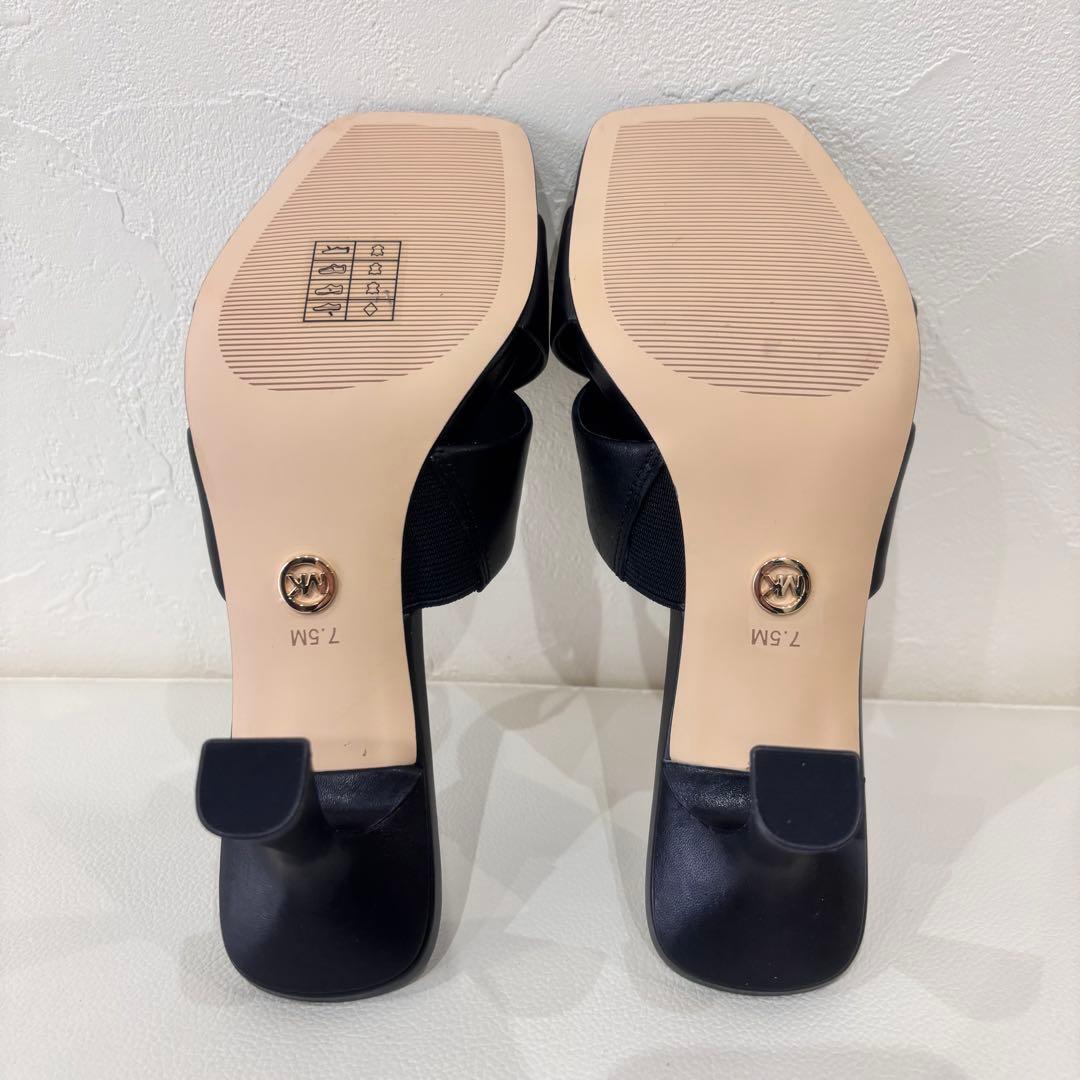 新品【MICHAEL KORS】マイケルコース　レザー　ミュール　ブラック