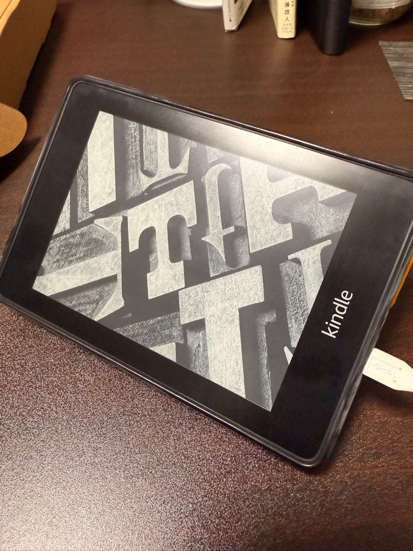 Kindle レザーカバー付き