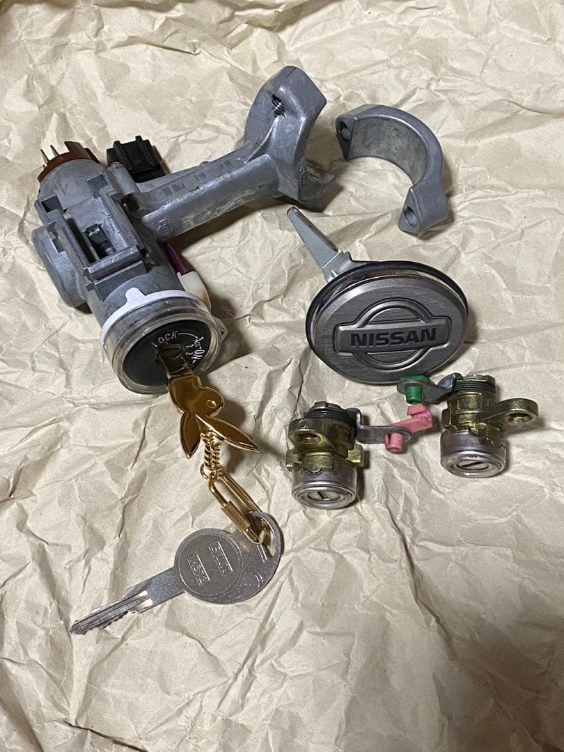 日産 スカイラインクーペGTS25 ER33 キーシリンダーセット