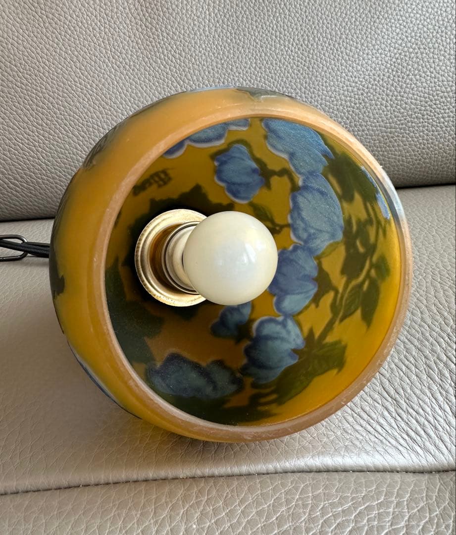 アール・ヌーヴォー風ペンダントライト