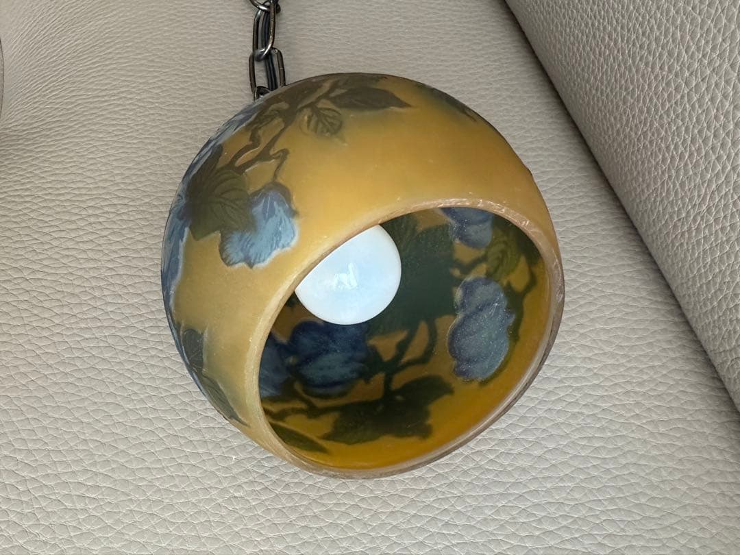 アール・ヌーヴォー風ペンダントライト