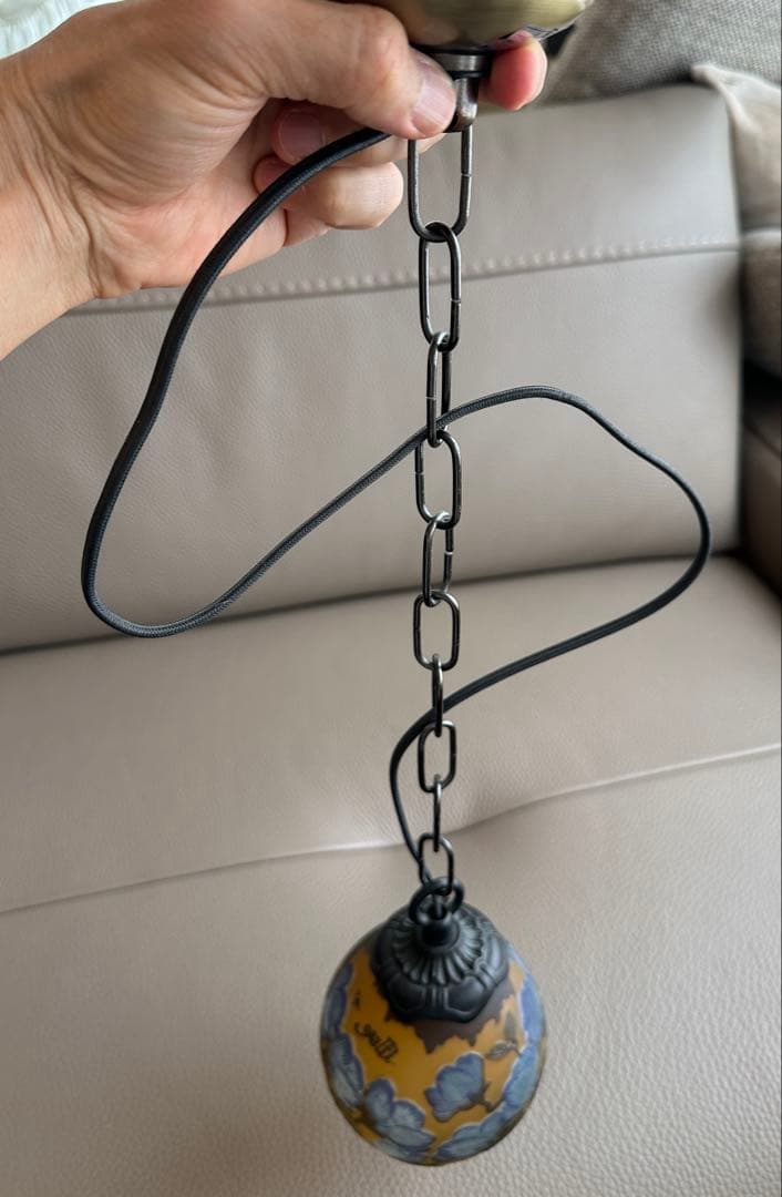 アール・ヌーヴォー風ペンダントライト