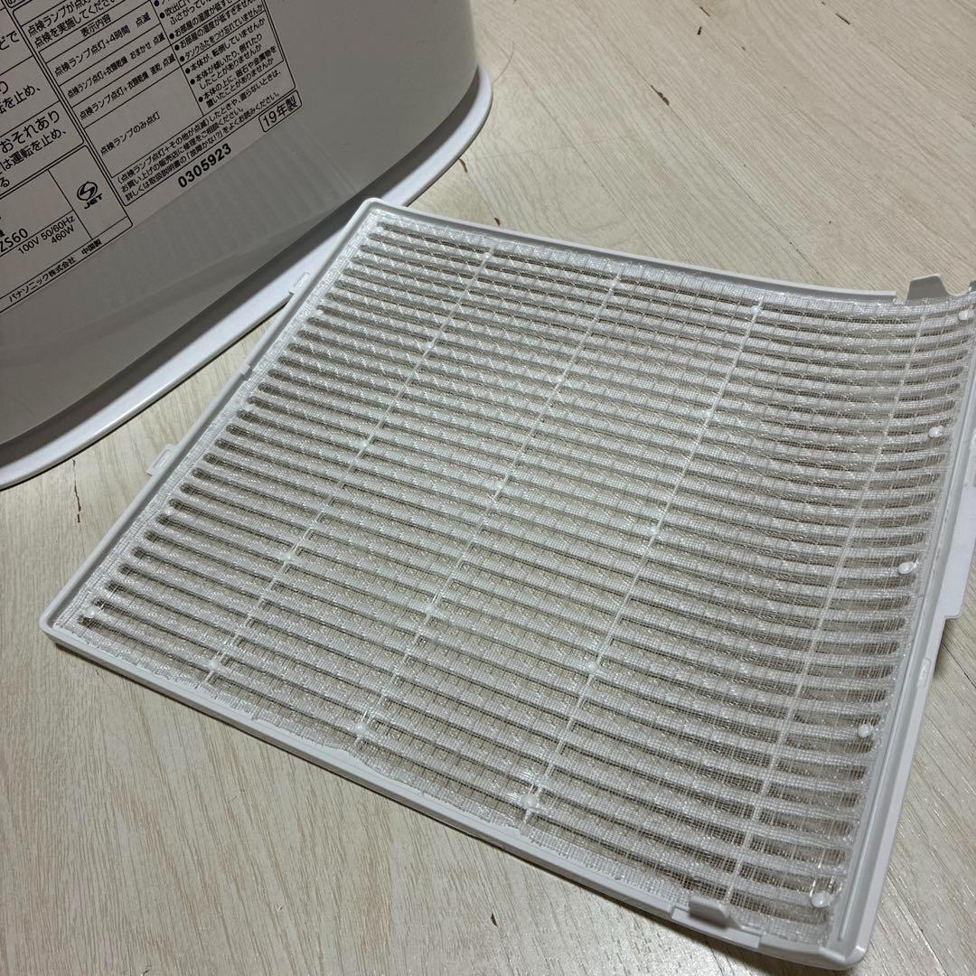 Panasonic衣類乾燥除湿機 F-YZS60 2019年製