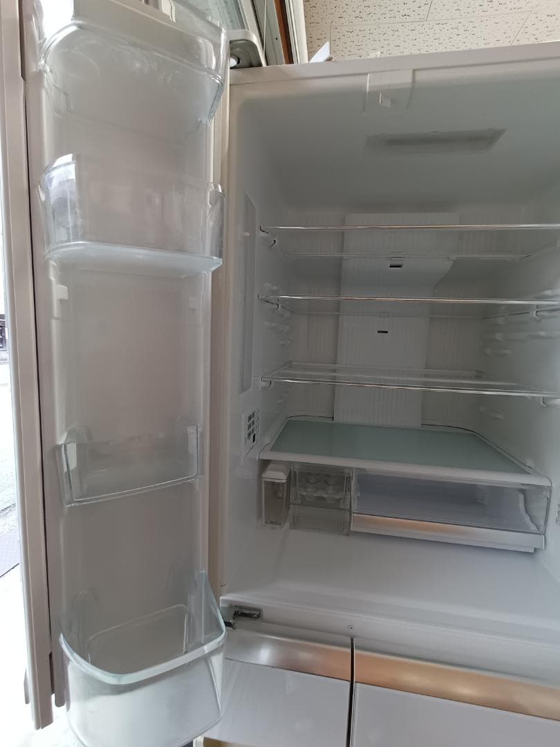 Panasonic 6ドア 冷蔵庫 NR-F-568XG-W 555ℓ