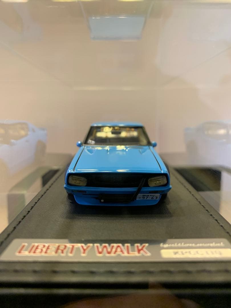 イグニッションモデル　1/43 LBWK ケンメリ 2ドア ブルー