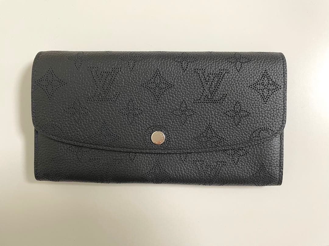 ルイヴィトン 長財布 ポルトフォイユ・イリス マヒナ M60143 ノワール