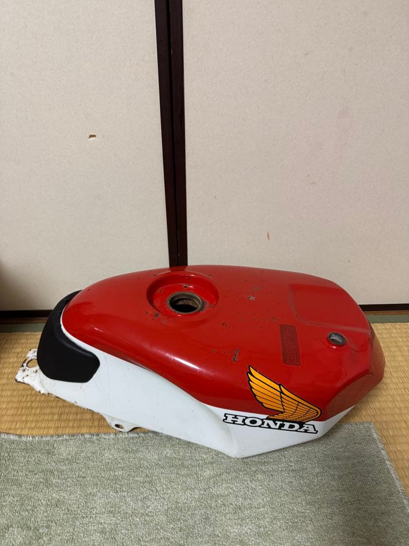 HONDA MC18 ガソリンタンク NS1 NSR250