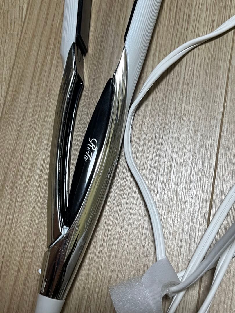 Refaヘアアイロン