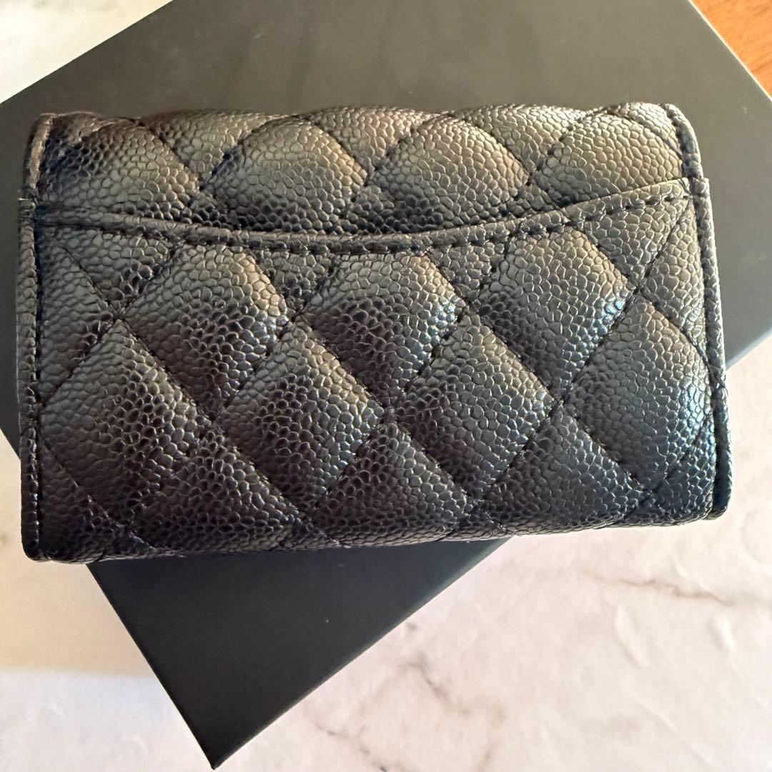 美品　CHANEL カードケース　ケース　財布　黒