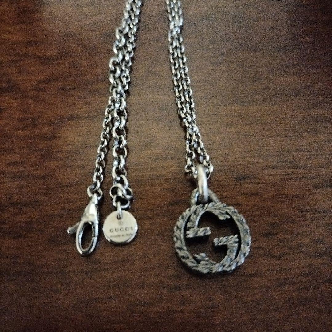 GUCCI シルバーネックレス GGロゴ