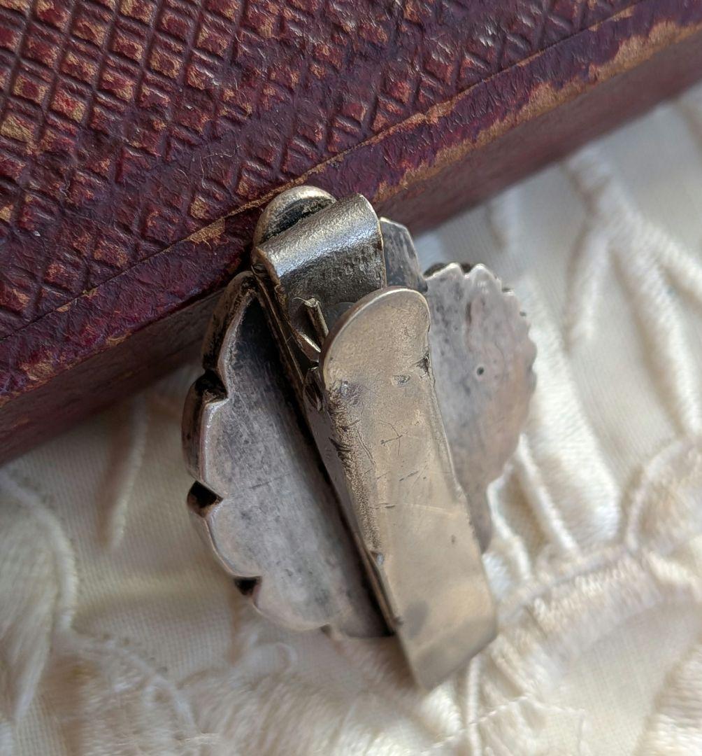 ZUNI サンフェイス ターコイズ シェル オニキス ネクタイピン クリップ