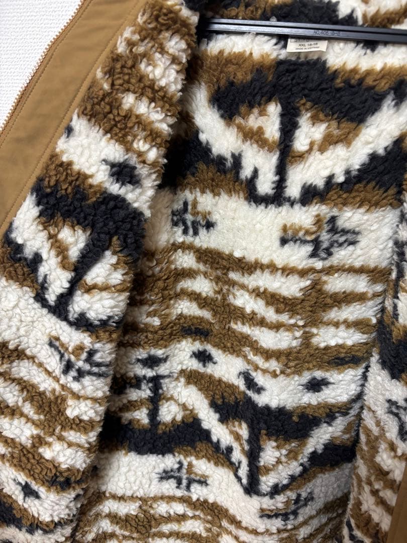 【お値下げ中】パタゴニア　キッズインファーノジャケット（クリーニング済み）