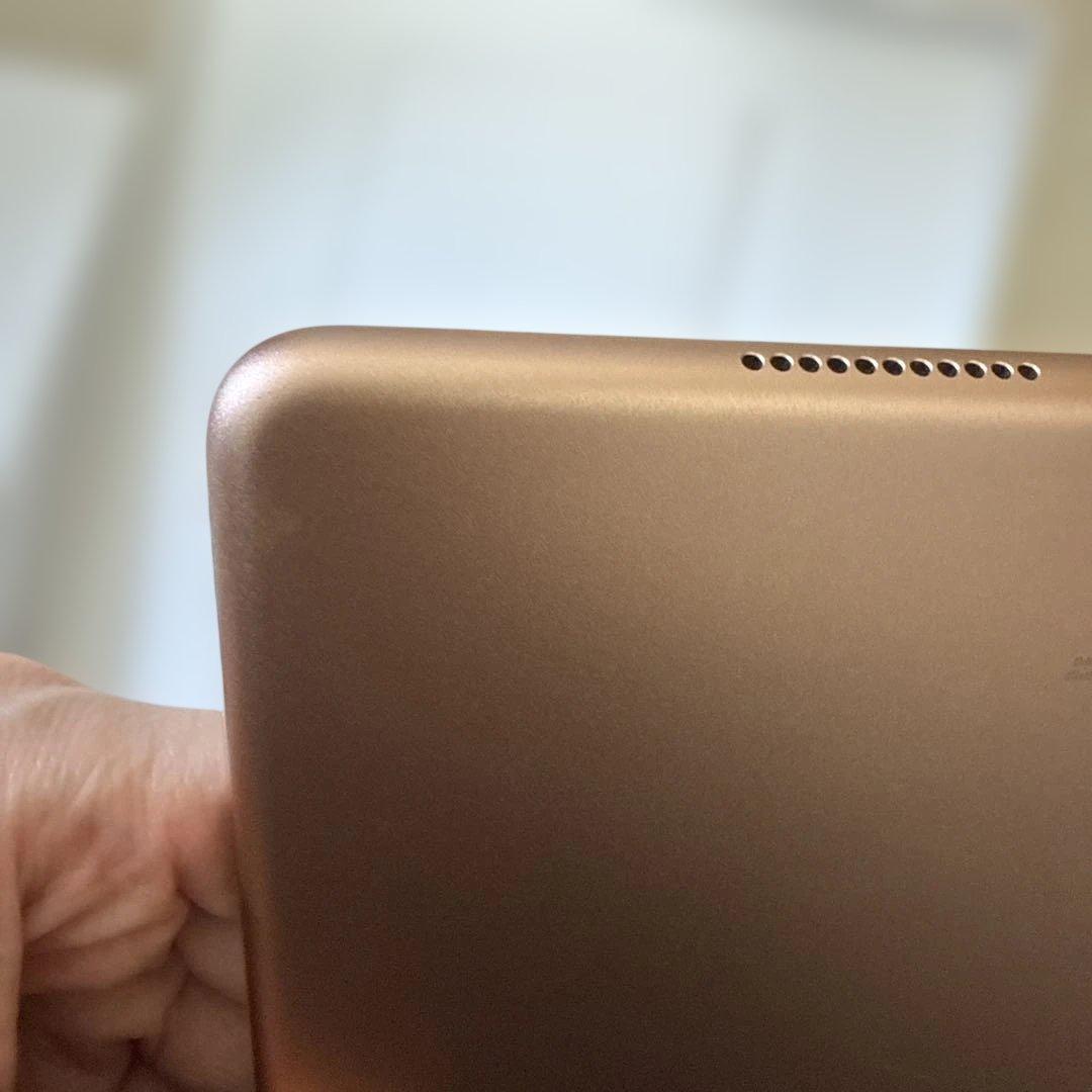 正規　Apple ゴールド 第3世代　iPad Air Wi-Fi 64GB