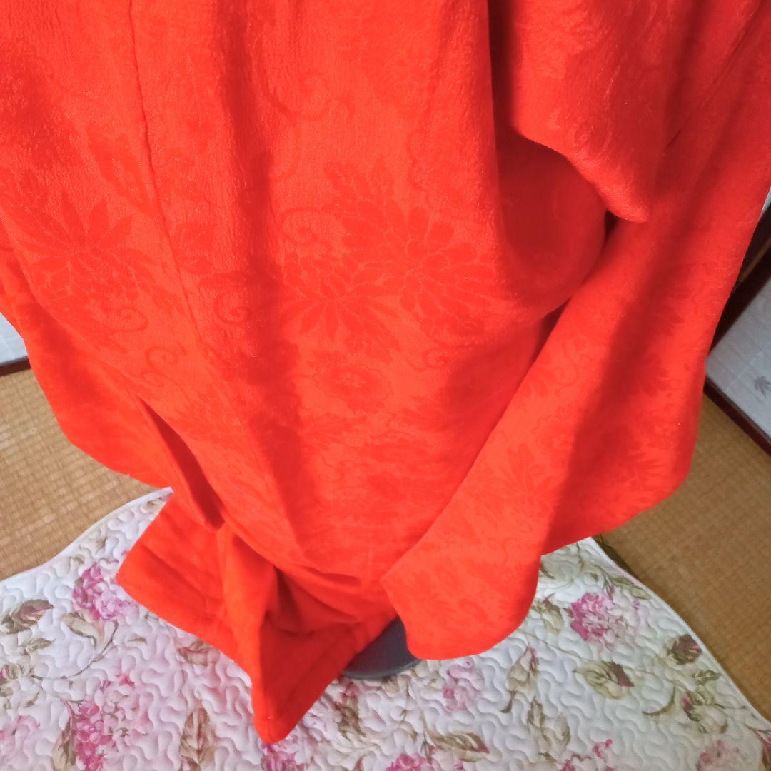 4935レア！朱色アンティーク　五つ紋付き　中着　振袖　お引き摺り　婚礼衣装