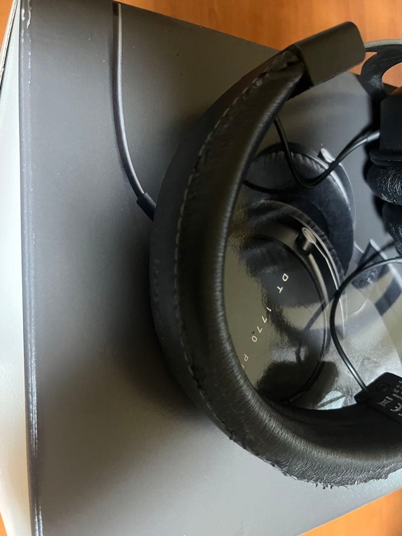 ヘッドホン Beyerdynamic DT 1770 PRO