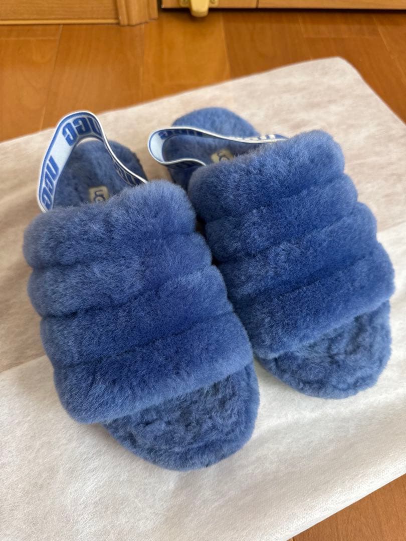 美品UGG Fluff Yeah Slide スリッパ ブルー アグ 24cm