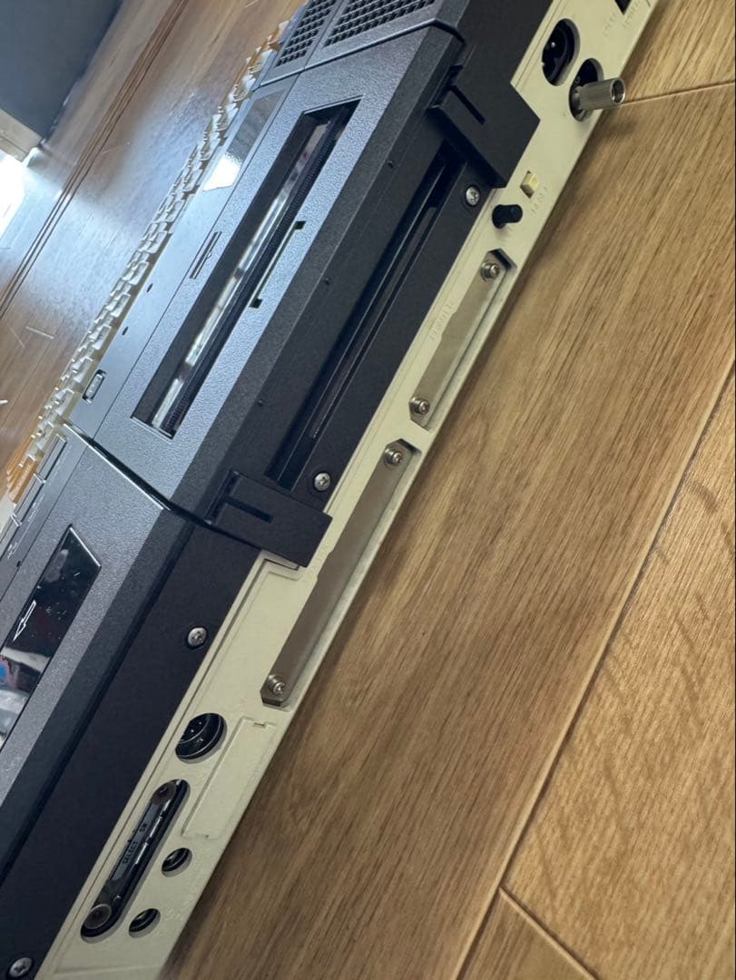 SHARP MZ-731 MZ-700 パーソナルコンピュータ　ケース付き