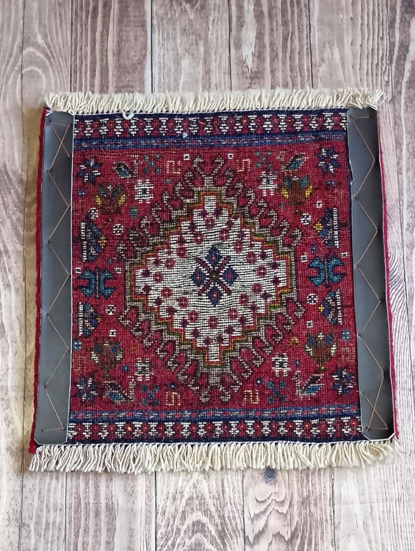 ペルシャ絨毯　ヤラメ絨毯　座布団　手織り　イラン　座布団ヤラメ(14)