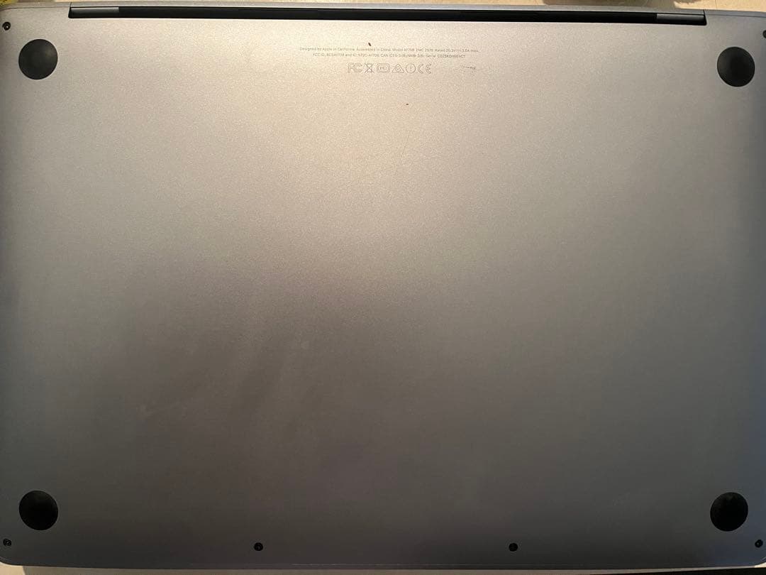 MacBook Pro スペースグレー