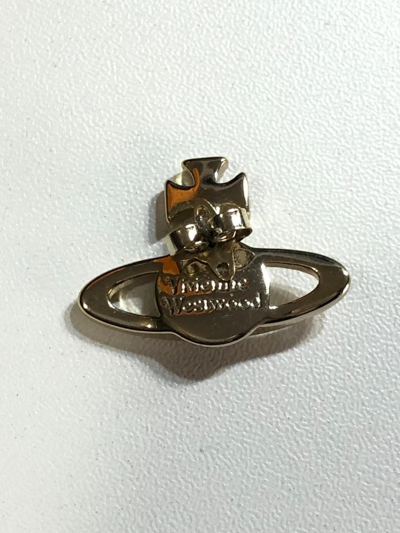 022130 vivienne westwood ストーン オーブ ピアス 片耳