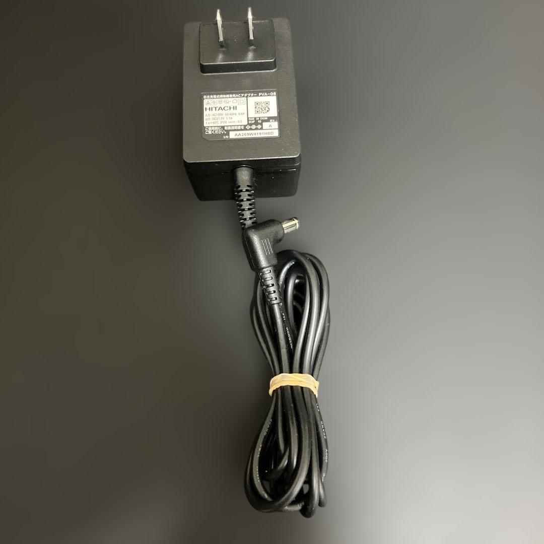 HITACHI ACアダプター 日立充電式掃除機ＡＣアダプター（PVA-08）