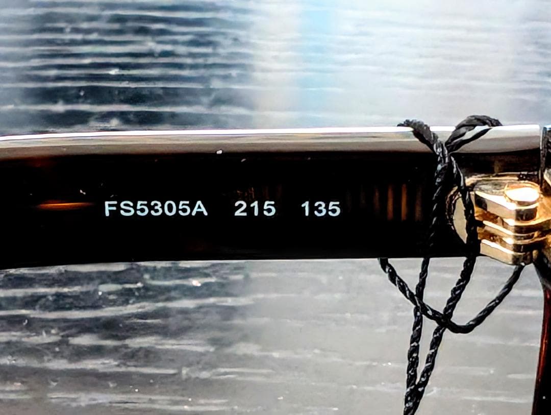 FENDI レディス　サングラス　FS5305A　ズッカ柄(新品未使用)