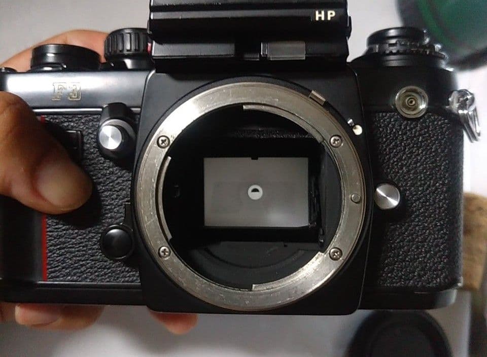 untamed  F3 HP ／35-105㎜ズーム（ストラップ抜き）