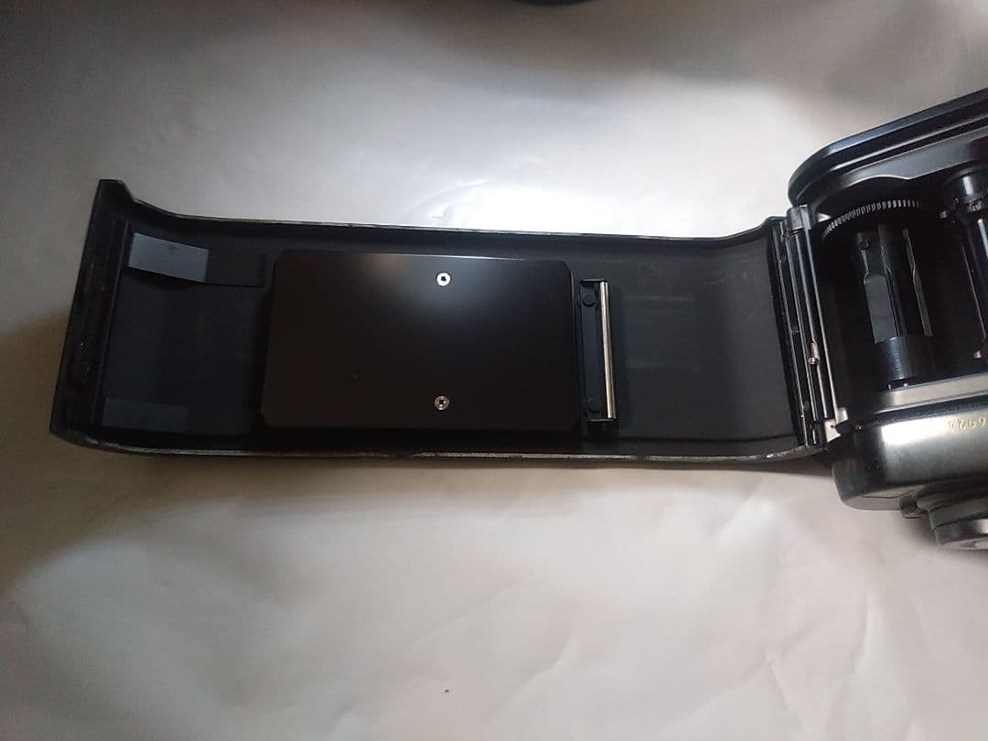 untamed  F3 HP ／35-105㎜ズーム（ストラップ抜き）