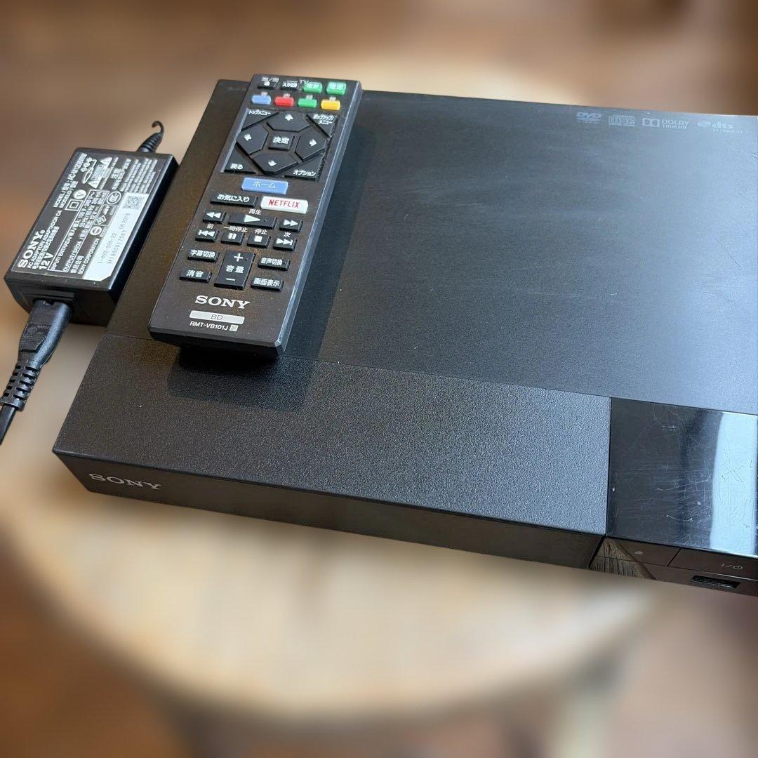 SONY ブルーレイプレーヤー 本体とリモコン付き