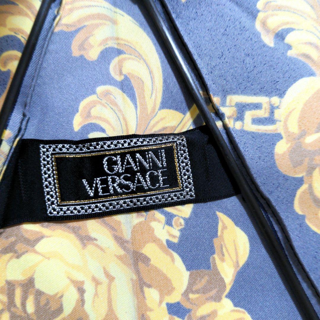 cr18 GIANNI VERSACE 傘 バロック 総柄