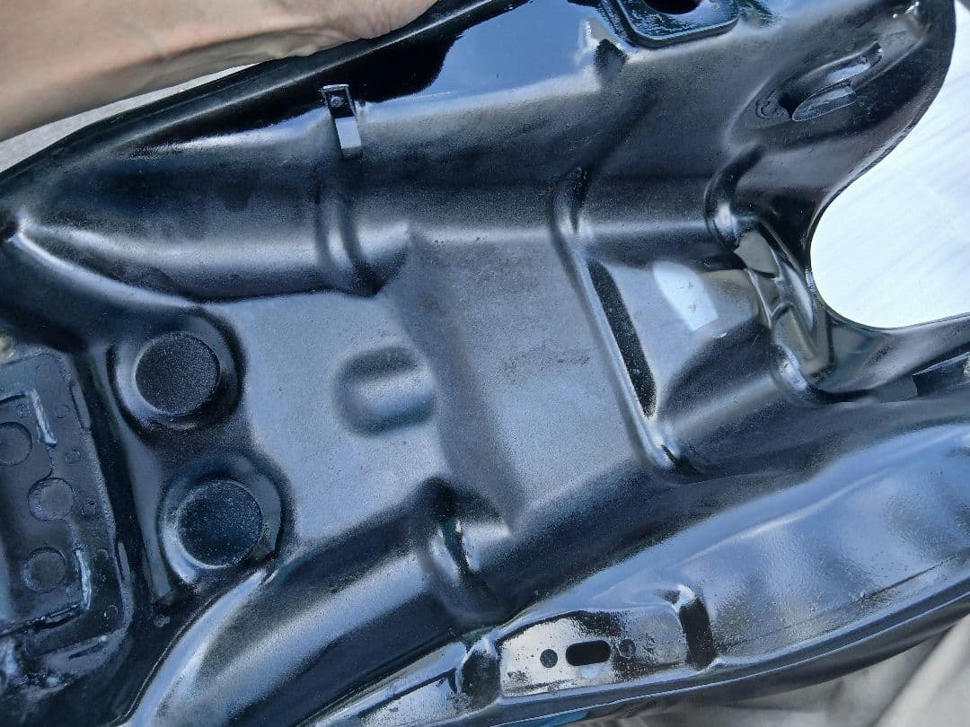 Kawasaki カワサキ ゼファー750 外装セット　ツヤ黒　※錆び取り剤付き