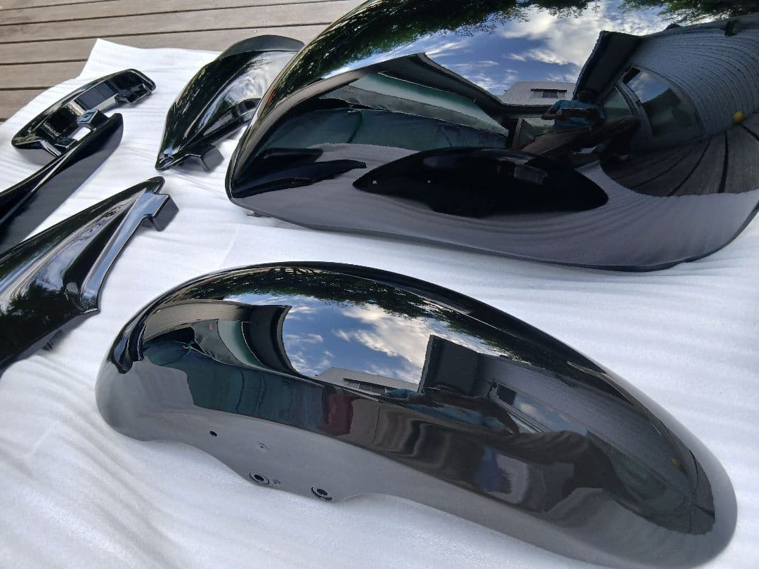 Kawasaki カワサキ ゼファー750 外装セット　ツヤ黒　※錆び取り剤付き