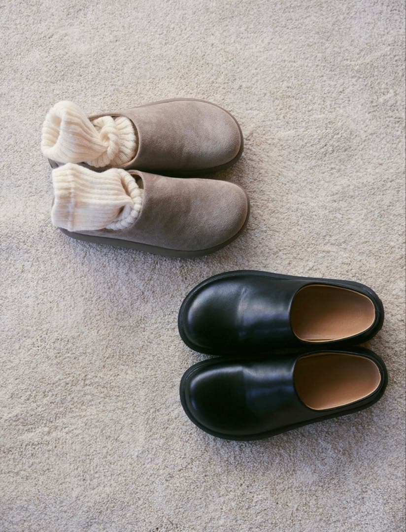 【新品】aere アエレ　エコレザーイージーローファー　39 24.5 ベージュ