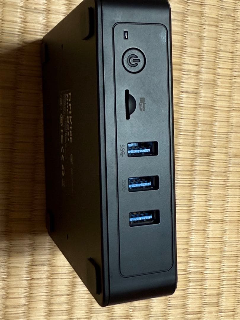 GMKtec NUCBOX 3 ファンレス ミニPC win11 末尾938