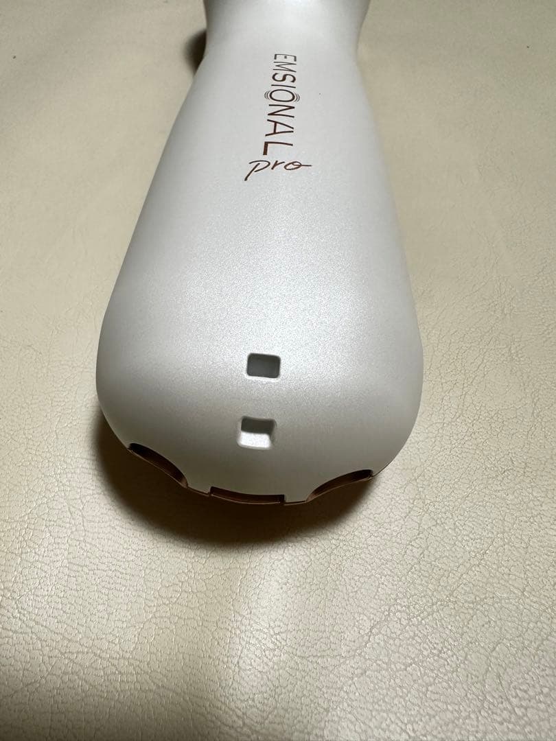 EMSIONAL pro 美顔器 おまけ交換用パッド5セット付き