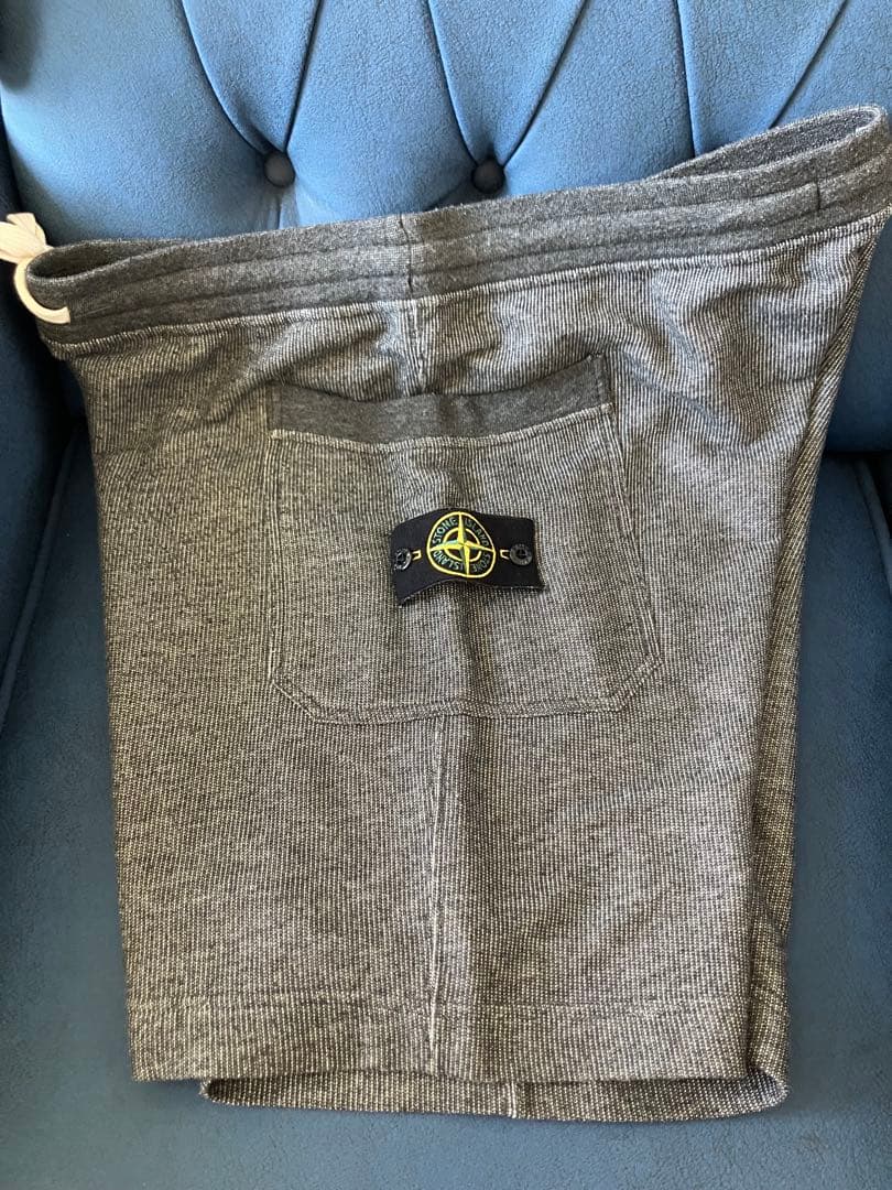 ⭐︎しょーたSTONE  グレーショートパンツ　XL